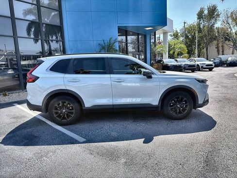Certified 2024 Honda CR-V Sport-L image 9