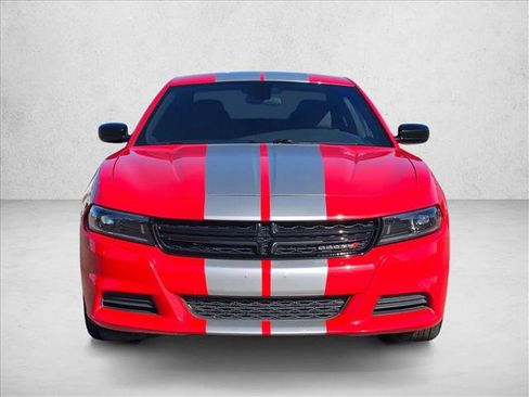 Used 2023 Dodge Charger SXT image 2