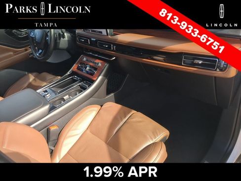 Certified 2024 Lincoln Aviator Reserve w/ Equipment Group 201A AWD/4WD image 10