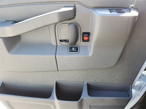 New 2025 Chevrolet Express 2500 w/ Driver Convenience Package image 20
