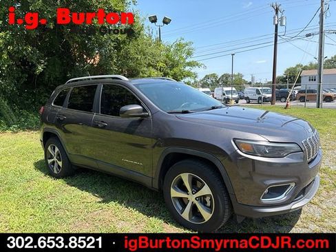 Used 2021 Jeep Cherokee Limited AWD/4WD image 7