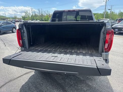 Certified 2021 GMC Sierra 1500 AT4 w/ AT4 Value Package AWD/4WD image 12