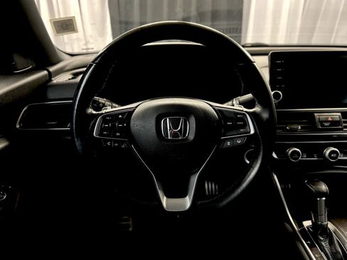Used 2018 Honda Accord Sport image 28