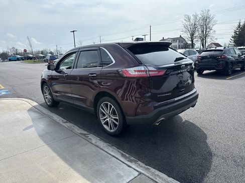 Used 2024 Ford Edge Titanium image 5