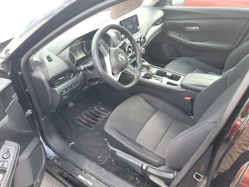 Used 2024 Nissan Sentra SV FWD image 5