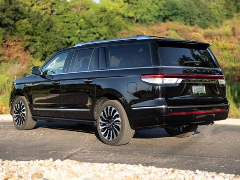 Used 2022 Lincoln Navigator L Black Label AWD/4WD image 4