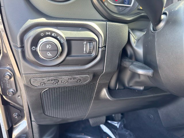 New 2026 Jeep Gladiator Mojave w/ Safety Group AWD/4WD image 17