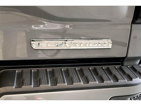 Used 2024 GMC Sierra 1500 Elevation w/ X31 Off-Road Package AWD/4WD image 10