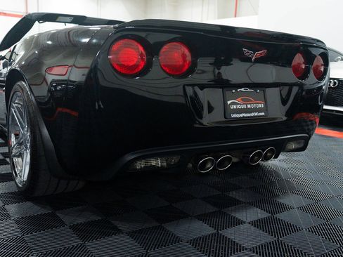 Used 2010 Chevrolet Corvette Grand Sport w/ Preferred Equipment Group image 9