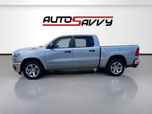 Used 2025 RAM 1500 Big Horn AWD/4WD image 4