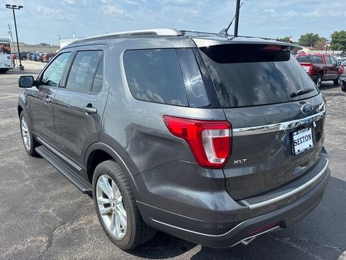 Certified 2018 Ford Explorer XLT w/ Equipment Group 202A AWD/4WD image 10
