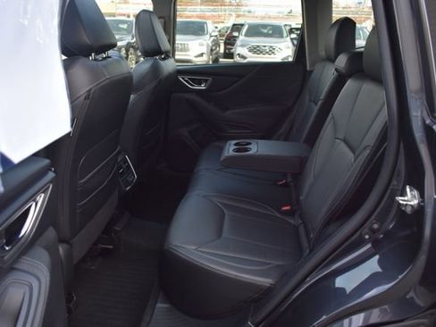 Used 2019 Subaru Forester Limited image 38