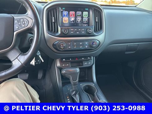 Used 2018 Chevrolet Colorado Z71 image 15