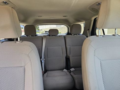 Used 2021 Ford Explorer 2WD image 18