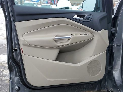 Used 2014 Ford Escape Titanium w/ Equipment Group 401A image 9