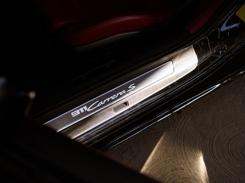 Used 2022 Porsche 911 Carrera S image 41