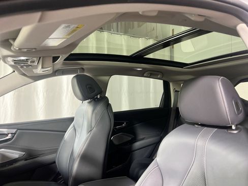 Used 2022 Acura RDX w/ Technology Package image 25