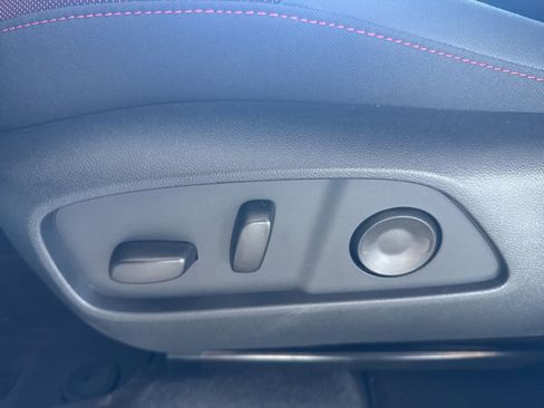 New 2026 Chevrolet Equinox RS image 19