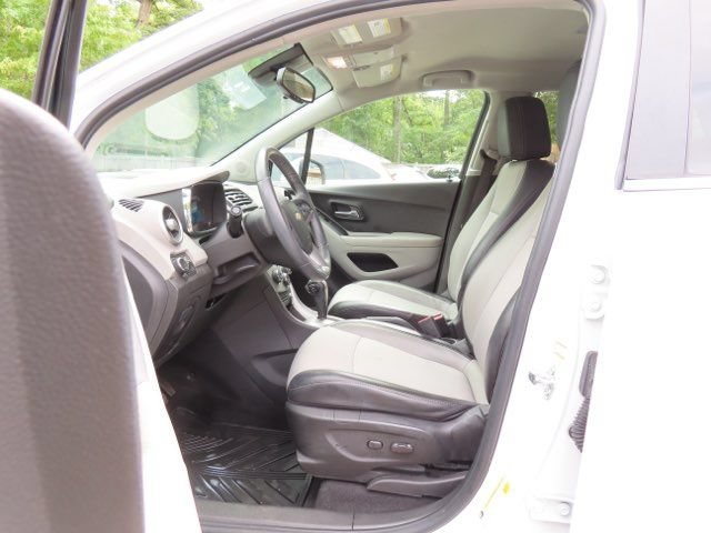 Used 2015 Chevrolet Trax LT w/ LT Plus Package FWD image 19
