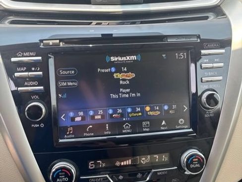 Used 2018 Nissan Murano SL w/ Moonroof Package AWD/4WD image 6