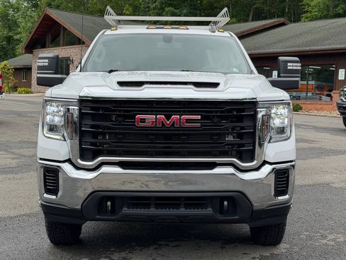 Used 2023 GMC Sierra 3500 Pro w/ Convenience Package AWD/4WD image 3