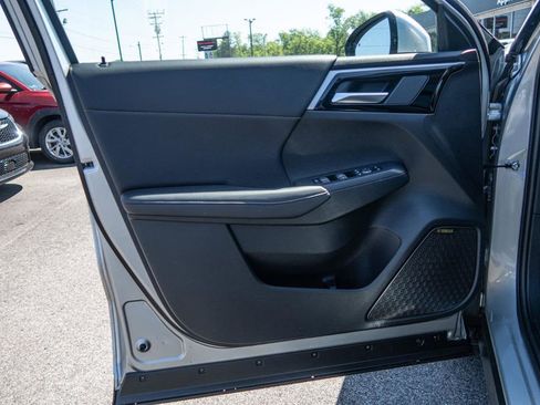 New 2025 Mitsubishi Outlander AWD image 27