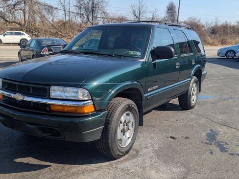 Used 2002 Chevrolet Blazer LS w/ Preferred Equipment Group image 17