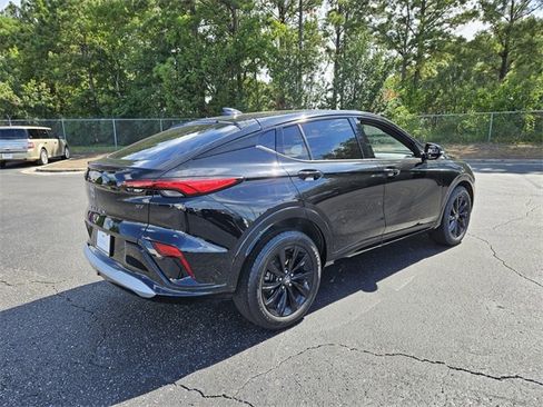 Used 2024 Buick Envista Sport Touring w/ Convenience I Package image 4