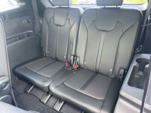 Used 2025 Kia Sorento SX Prestige AWD/4WD image 20