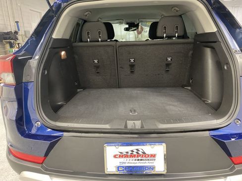 Certified 2023 Chevrolet TrailBlazer LT w/ Convenience Package image 35