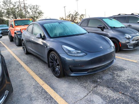 Used 2023 Tesla Model 3 Performance image 6