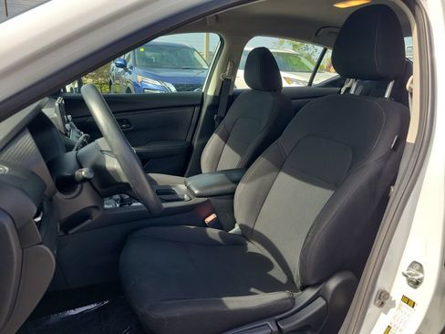Certified 2024 Nissan Sentra S FWD image 14
