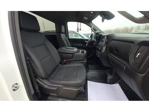 Used 2025 Chevrolet Silverado 2500 W/T w/ WT Convenience Package image 6