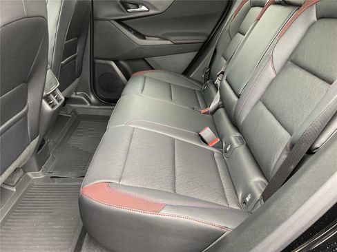 New 2026 Chevrolet Equinox RS w/ LPO, Floor Liner Package image 24