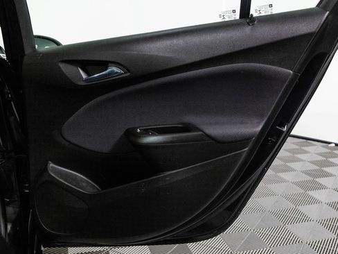 Used 2017 Chevrolet Cruze LT w/ Convenience Package image 38