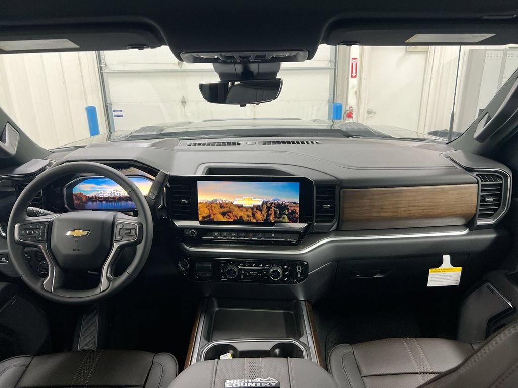 New 2026 Chevrolet Silverado 2500 High Country w/ High Country Premium Package AWD/4WD image 10