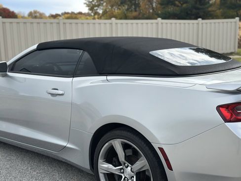 Used 2016 Chevrolet Camaro SS image 16