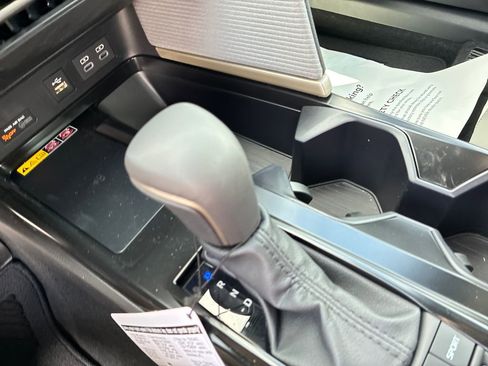 New 2026 Toyota Camry SE FWD image 27