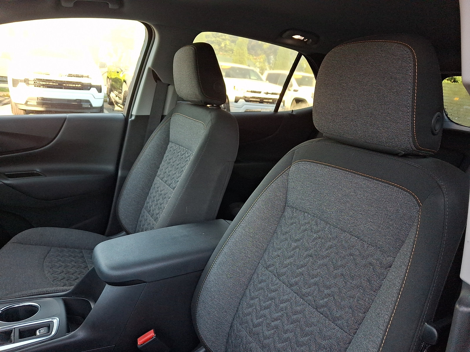 Used 2024 Chevrolet Equinox LT AWD/4WD image 14