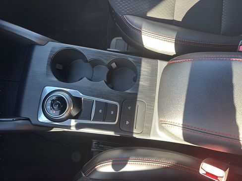 Used 2025 Ford Escape ST-Line image 23