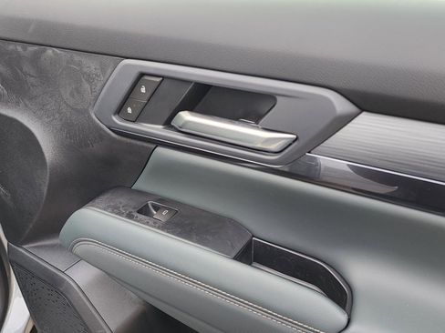 New 2026 GMC Terrain AT4 w/ Convenience Package III image 39