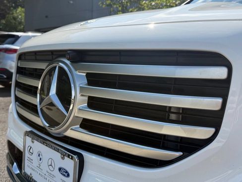 Used 2026 Mercedes-Benz GLB 250 4MATIC image 11