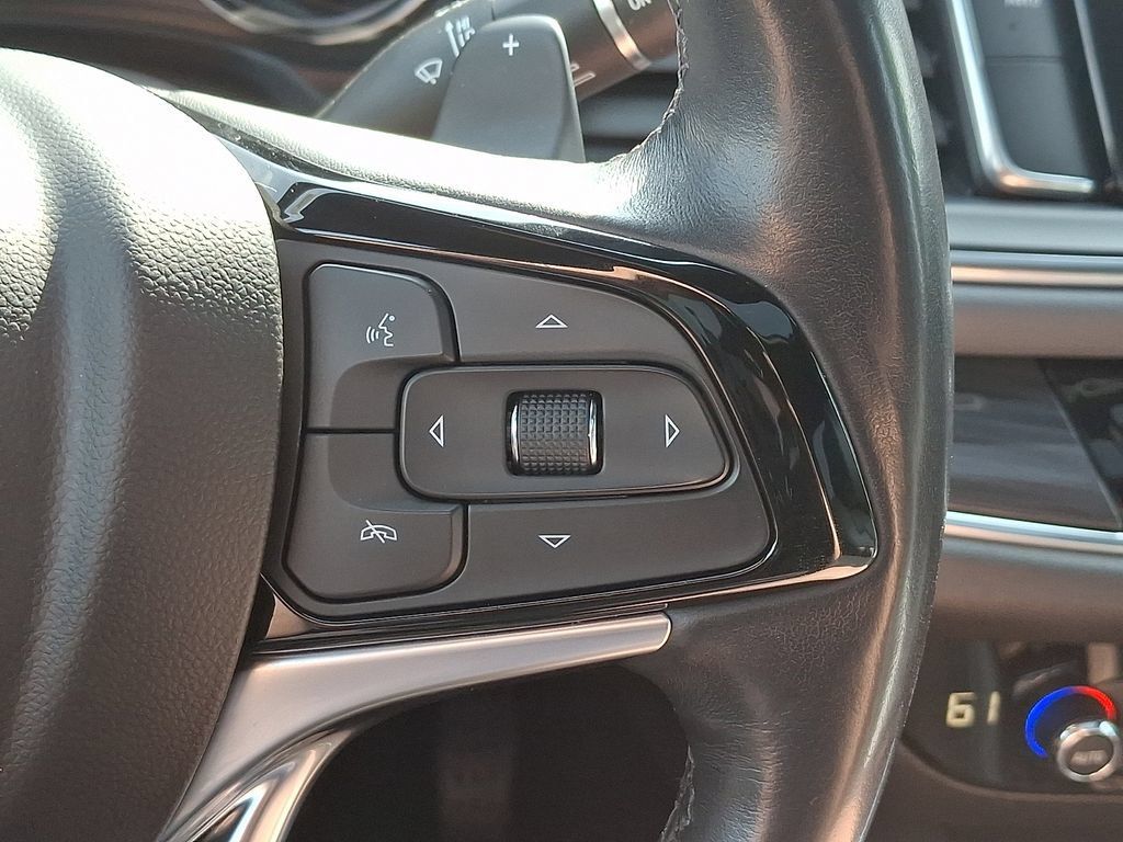 Used 2023 Buick Enclave Essence w/ Experience Buick Package AWD/4WD image 27