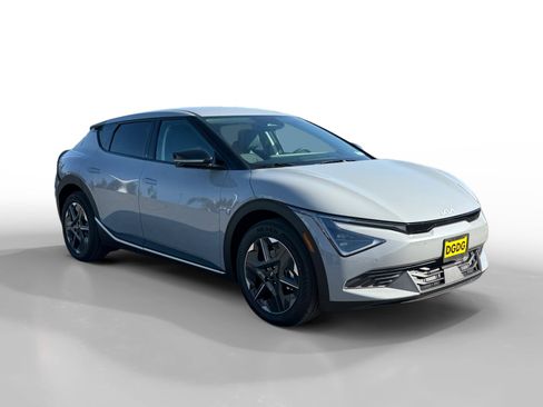 New 2025 Kia EV6 Light image 7