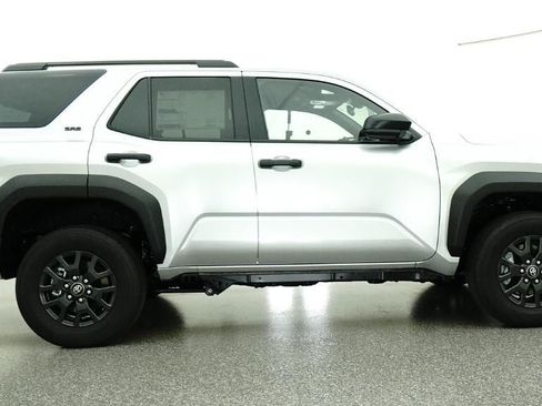 New 2026 Toyota 4Runner SR5 RWD image 27