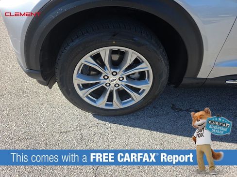 Used 2023 Ford Explorer Limited image 2