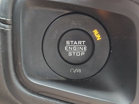 Used 2024 Jeep Wrangler Unlimited Rubicon 4xe AWD/4WD image 24