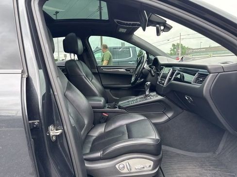 Used 2018 Porsche Macan S AWD/4WD image 13