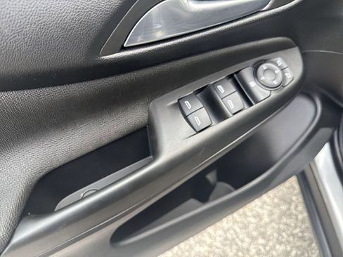 Used 2026 Buick Envista Preferred FWD image 13