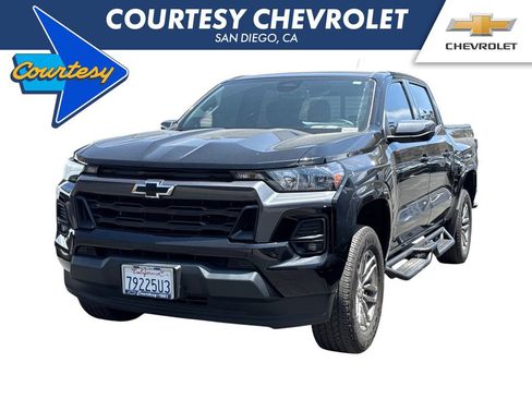Used 2023 Chevrolet Colorado LT w/ LT Convenience Package II RWD image 1